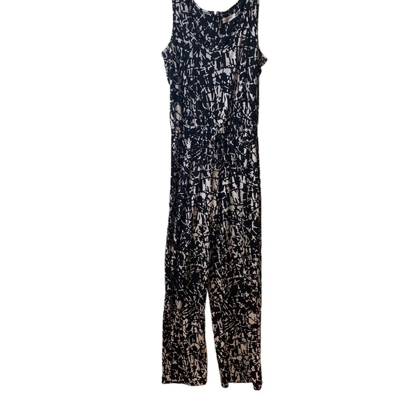 Calvin Klein Black White Abstract Sleeveless Jumpsuit - Picture 1 of 13